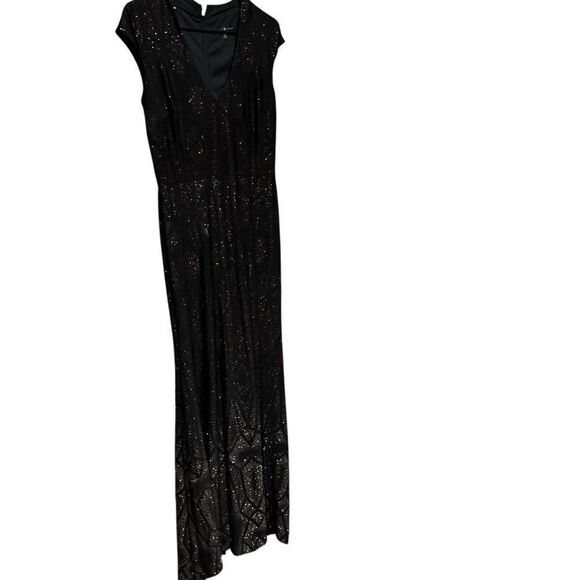 Revolve Betsy & Adam Long Cap Sleeve Glitter Black Ombre Maxi Formal Gown - Picture 3 of 8
